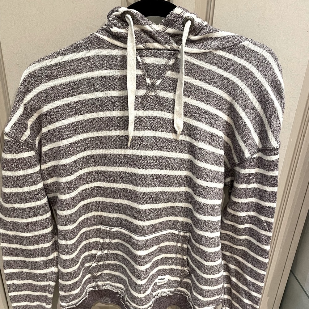 Garage grey and white striped medium hoodie